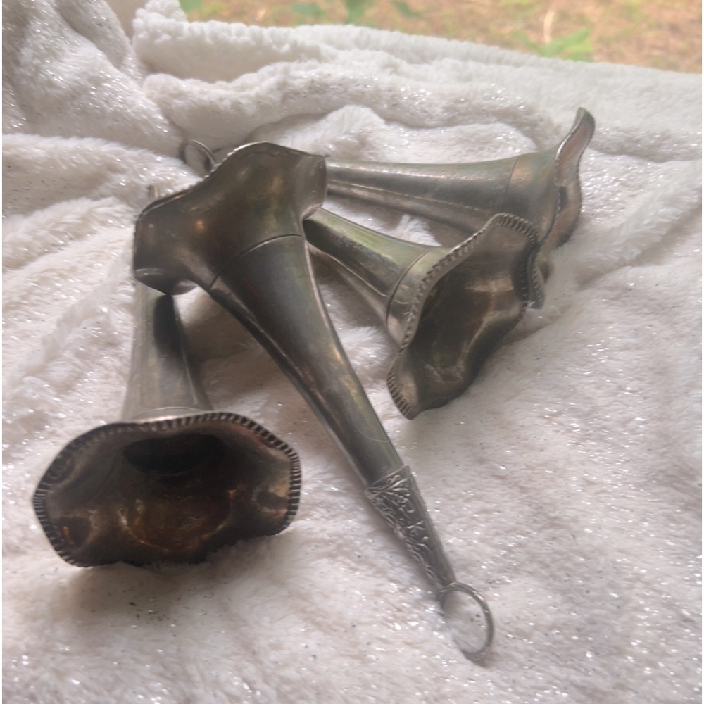 4 vintage wedding bouquet holders